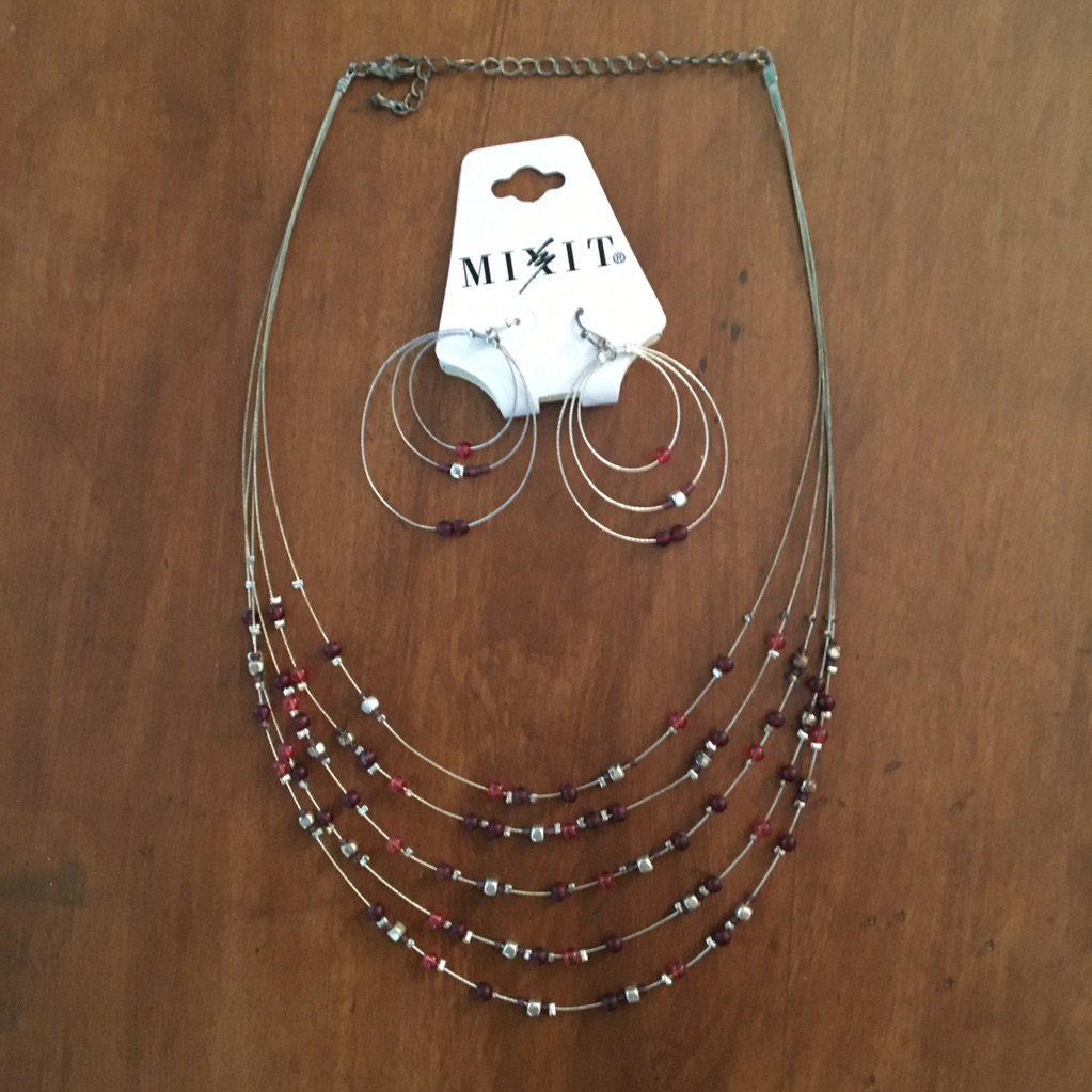 Mix It Earrings And Necklace